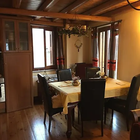 펜션 Maison Afroditi 아라초바